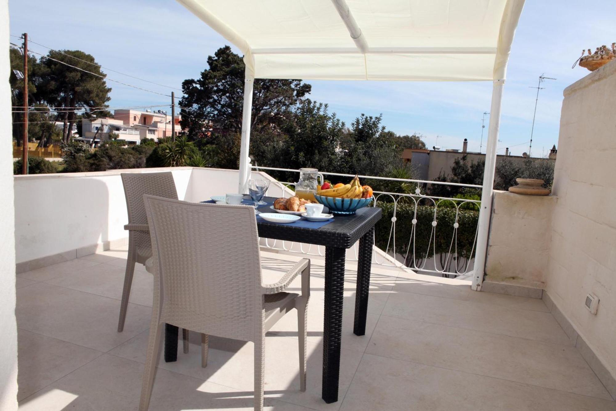 Pino Resort With Shared Pool Torre Lapillo Exterior photo