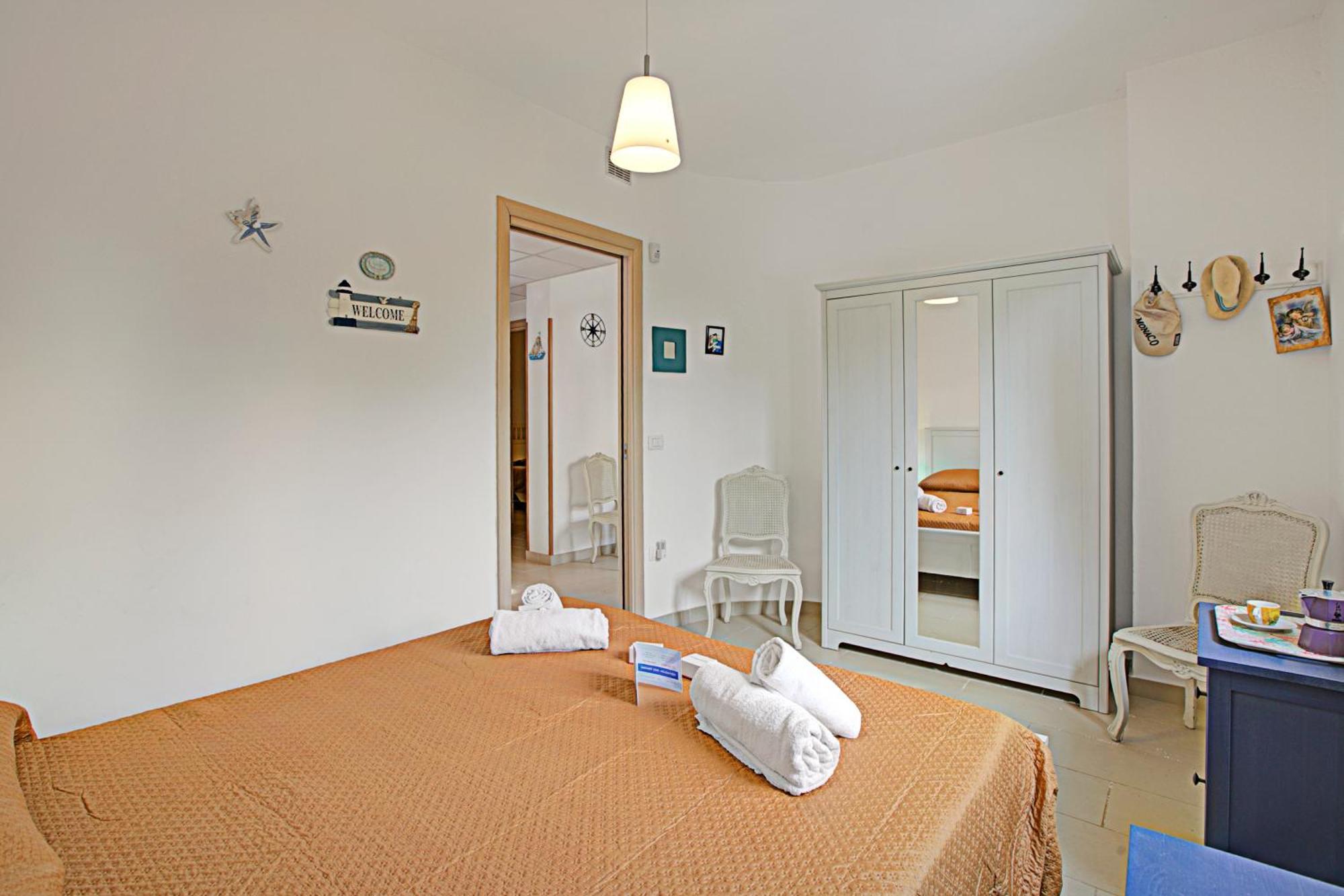 Pino Resort With Shared Pool Torre Lapillo Exterior photo